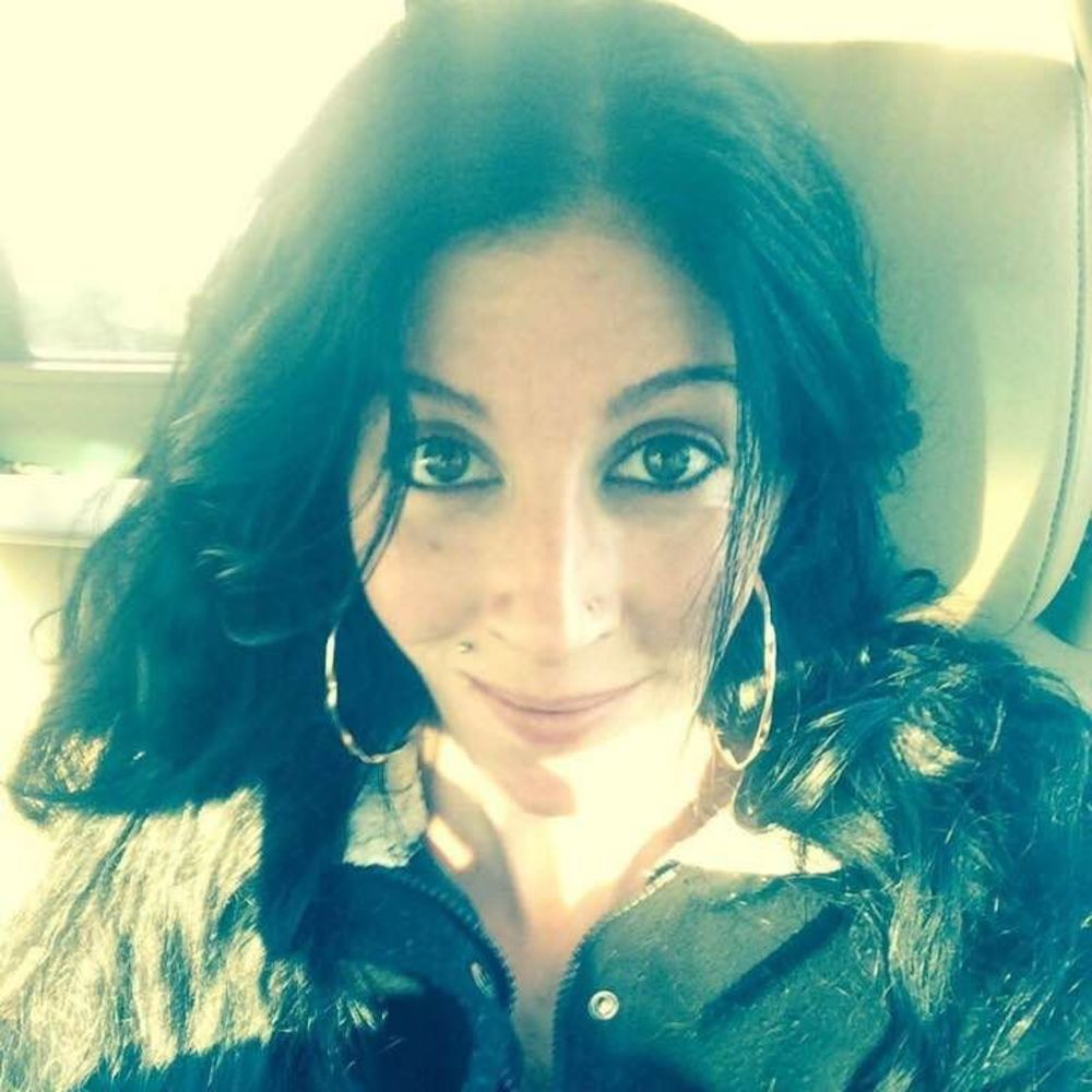 Meet your Posher, Victoria